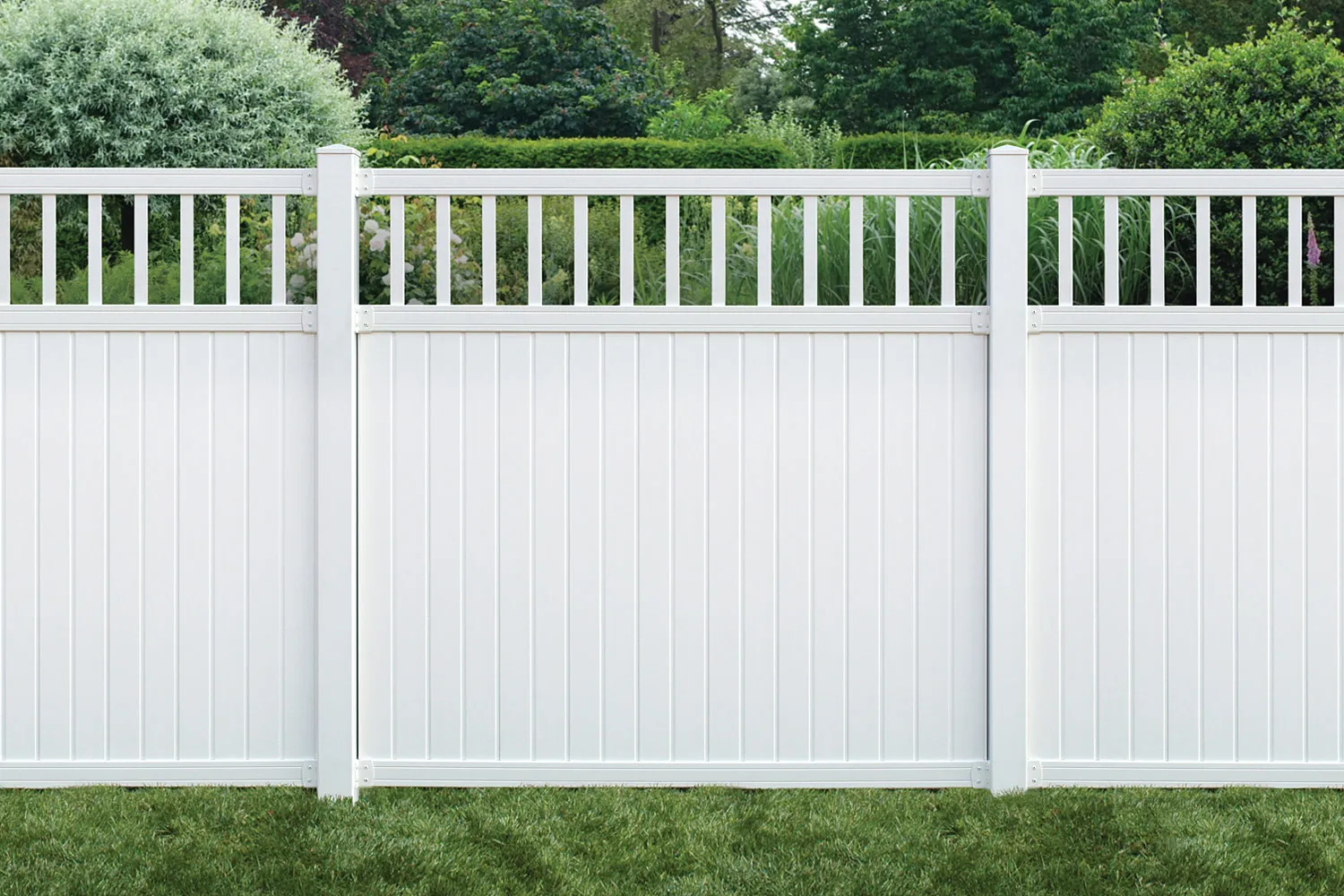 6' x 6' Belfast Spindle Top Privacy Fence Panels and Gate White 1008 - Privacy Fence