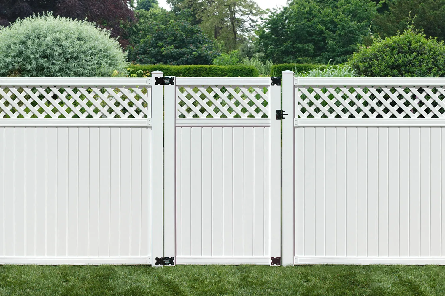 6' x 6' Belfast Lattice Top Privacy Fence Panels and Gate White image 6